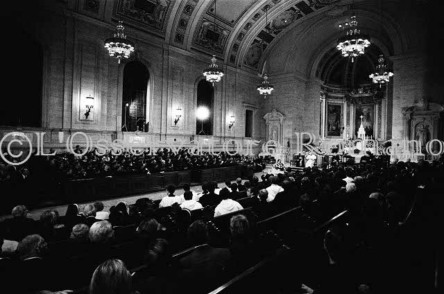 %_tempFileName01925BN_IRLANDA-USA1979%