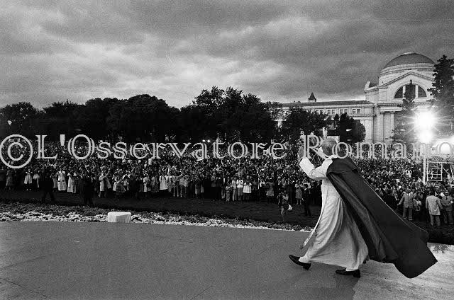 %_tempFileName03267BN_IRLANDA-USA1979%