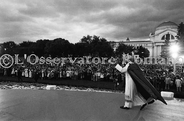 %_tempFileName03268BN_IRLANDA-USA1979%