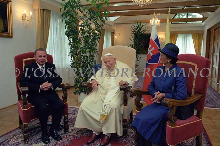 %_tempFileName00251_SLOVACCHIA2003%