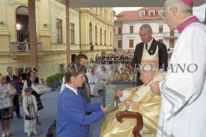 %_tempFileName00713_SLOVACCHIA2003%
