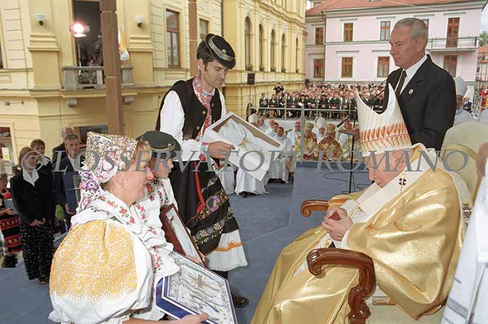 %_tempFileName00716_SLOVACCHIA2003%