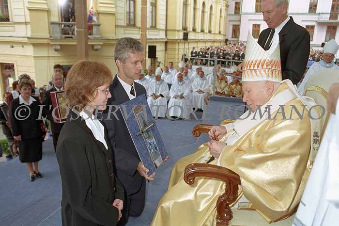 %_tempFileName00723_SLOVACCHIA2003%
