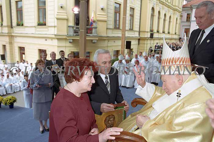 %_tempFileName00734_SLOVACCHIA2003%