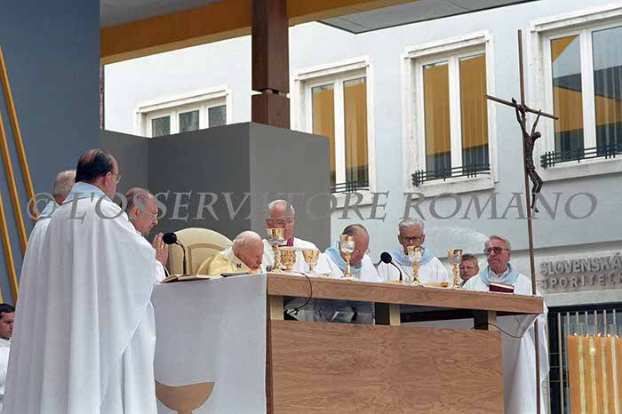 %_tempFileName00760_SLOVACCHIA2003%