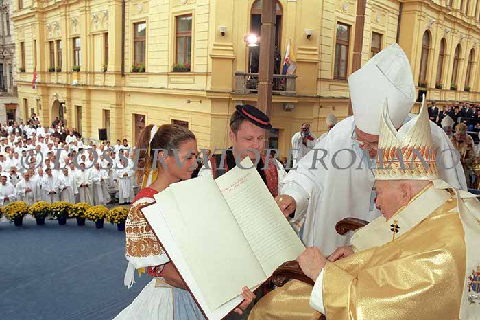 %_tempFileName00808_SLOVACCHIA2003%