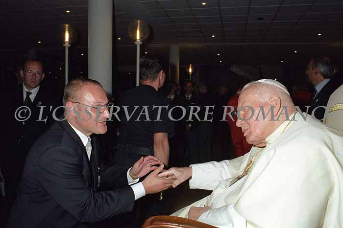 %_tempFileName00880_SLOVACCHIA2003%