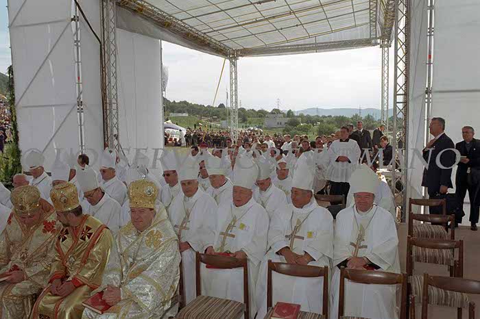 %_tempFileName01062_SLOVACCHIA2003%