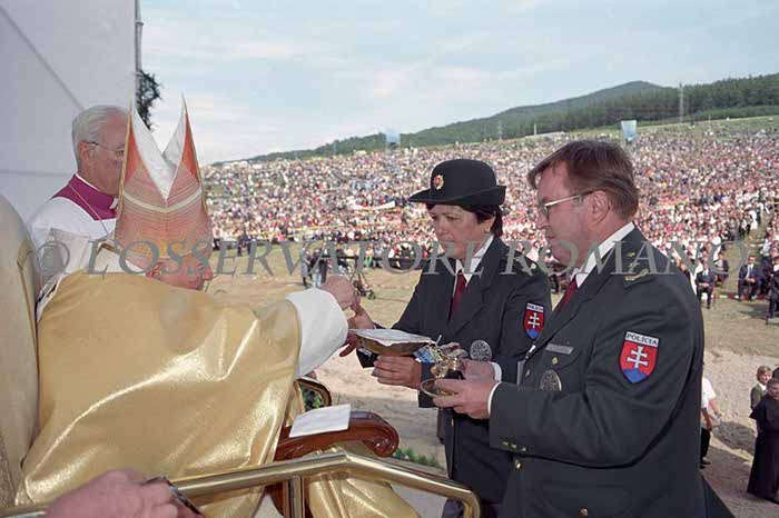 %_tempFileName01139_SLOVACCHIA2003%