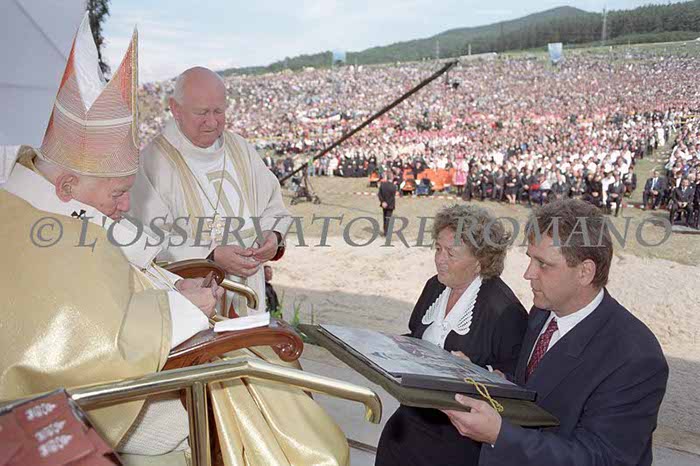 %_tempFileName01157_SLOVACCHIA2003%