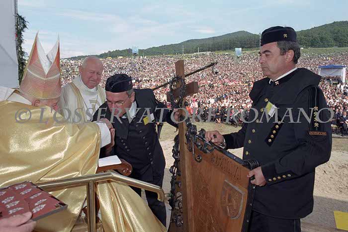 %_tempFileName01177_SLOVACCHIA2003%